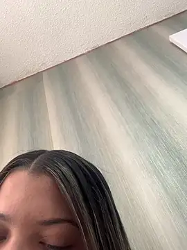 AdaPink  online show from March 7, 2026, 3:42 pm