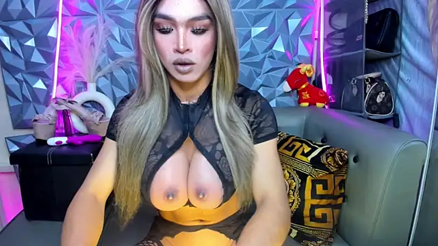 10inDominant Ayesha online show from March 17, 2026, 5:11 am