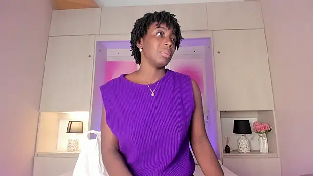 Snapshot of Oshun_444 chatting on June 3, 2026, 12:08 pm Oshun 444 online show from June 3, 2026, 12:08 pm