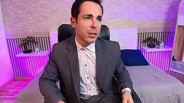 Snapshot of Adams_Sanz chatting on June 4, 2026, 8:04 pm Adams Sanz online show from June 4, 2026, 8:04 pm