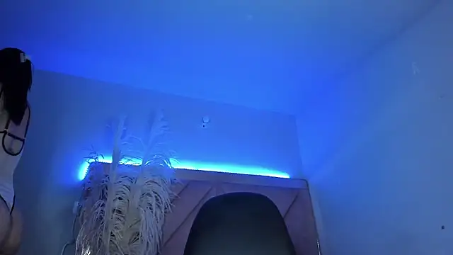 Alanah connory online show from July 22, 2026, 1:25 pm