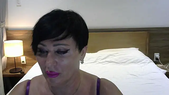 Snapshot of Kleotempt chatting on June 11, 2026, 4:38 pm Kleotempt online show from June 11, 2026, 4:38 pm