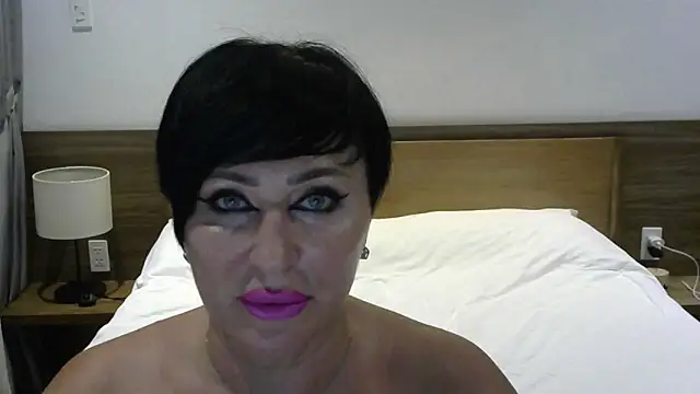 Kleotempt online show from July 1, 2026, 3:45 pm