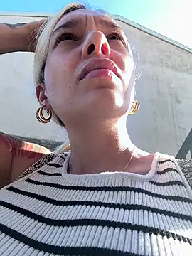 KimberlyBrenda online show from March 14, 2026, 9:31 pm