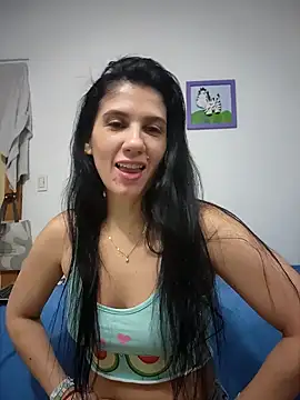 sashaaqueen online show from May 4, 2026, 4:08 am