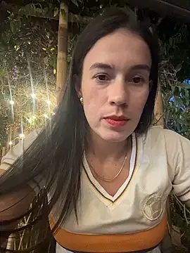 Snapshot of Penny_09 chatting on July 7, 2026, 11:31 pm Penny 09 online show from July 7, 2026, 11:31 pm