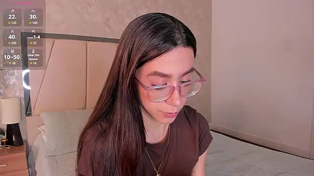 Arii wilde online show from June 19, 2026, 12:42 pm