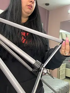 Ashleeyprincess01 online show from April 24, 2026, 11:34 am