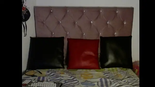 samanta rosse20 online show from June 16, 2026, 12:02 am