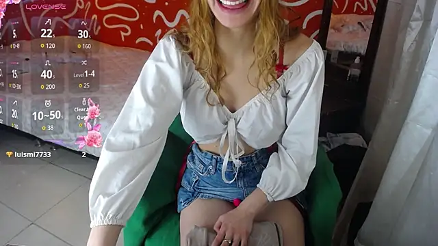 lucyrivera  online show from March 17, 2026, 11:35 am