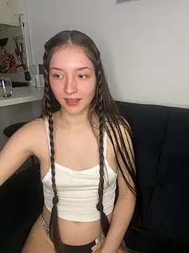 Snapshot of xluxulua chatting on March 5, 2026, 11:23 pm xluxulua online show from March 5, 2026, 11:23 pm