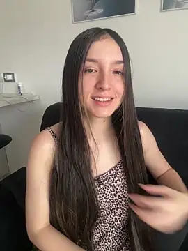 Snapshot of xluxulua chatting on March 15, 2026, 10:05 pm xluxulua online show from March 15, 2026, 10:05 pm