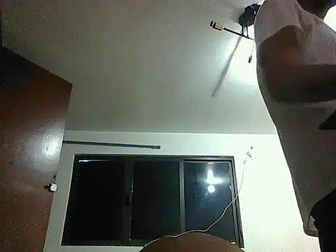 Snapshot of _iluvatar_ chatting on March 6, 2026, 5:31 pm iluvatar online show from March 6, 2026, 5:31 pm