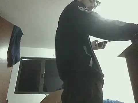 Snapshot of _iluvatar_ chatting on March 20, 2026, 9:19 pm iluvatar online show from March 20, 2026, 9:19 pm