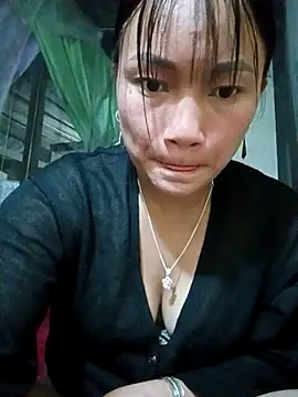 mami-rubi online show from April 23, 2026, 11:53 am