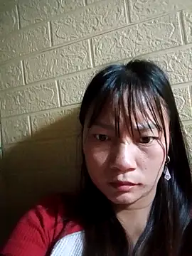 mami-rubi online show from April 24, 2026, 9:50 pm