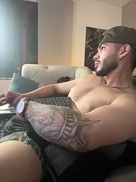 Vincentblack online show from June 7, 2026, 2:05 am