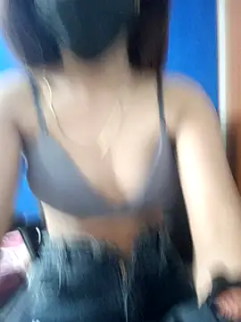 Sexy aakansha online show from May 3, 2026, 6:30 am