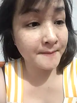Snapshot of Jeassi-sica01 chatting on May 29, 2026, 8:01 am Jeassi-sica01 online show from May 29, 2026, 8:01 am