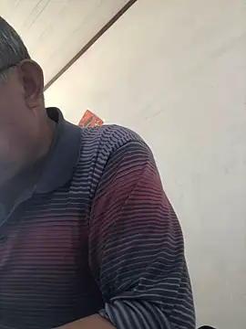 yaocaobi8 online show from April 29, 2026, 5:44 am