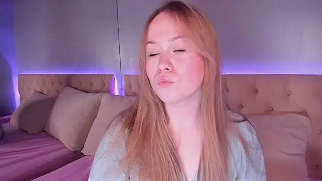 stacy moorex online show from May 3, 2026, 8:48 pm