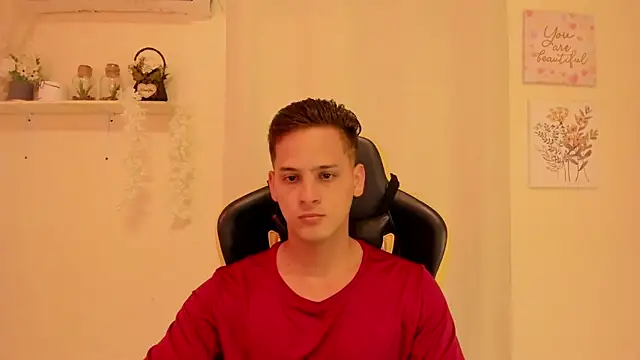 sexy andres01 online show from May 1, 2026, 2:10 pm
