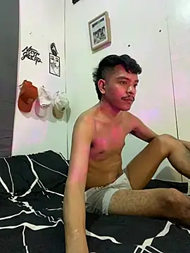 Snapshot of asian_darlingcummersxXx chatting on July 8, 2026, 2:32 pm asian darlingcummersxXx online show from July 8, 2026, 2:32 pm