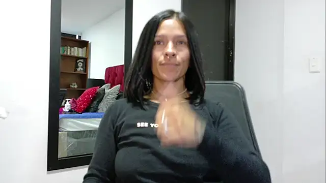 Snapshot of Amelie_Blake chatting on July 10, 2026, 5:15 pm Amelie Blake online show from July 10, 2026, 5:15 pm