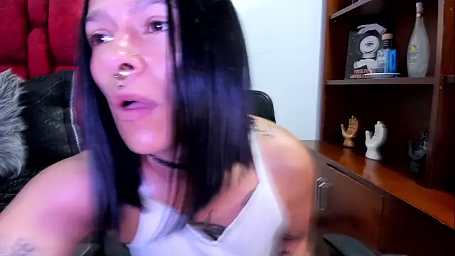 Snapshot of Amelie_Blake chatting on July 28, 2026, 11:28 am Amelie Blake online show from July 28, 2026, 11:28 am