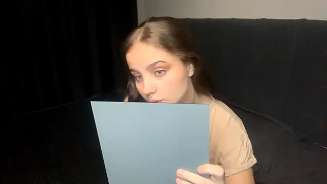 LowriseZiziphus online show from March 13, 2026, 3:29 pm