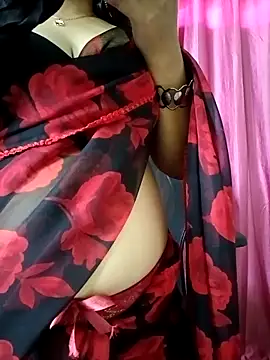 Snapshot of Kritika05 chatting on May 19, 2026, 2:51 am Kritika05 online show from May 19, 2026, 2:51 am
