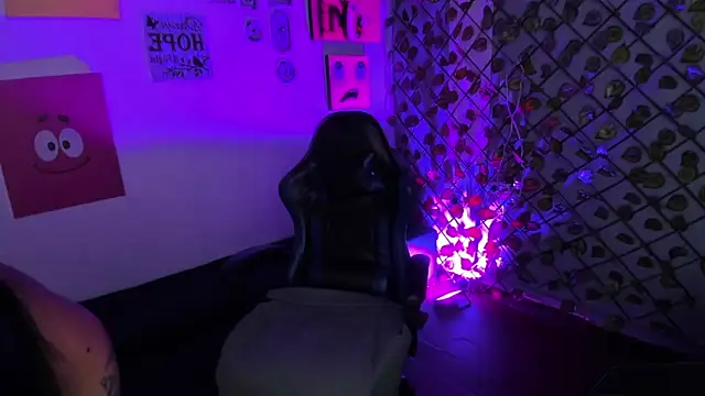 Megan Collinss1 online show from March 7, 2026, 6:49 pm