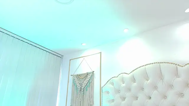 Sara funy online show from July 22, 2026, 11:46 am