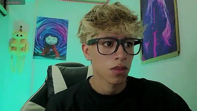 Ryan sweet online show from March 16, 2026, 3:56 am