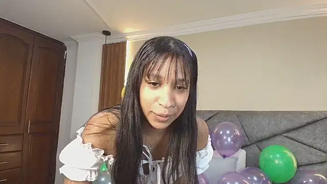 ShayMilleer online show from May 23, 2026, 12:20 pm