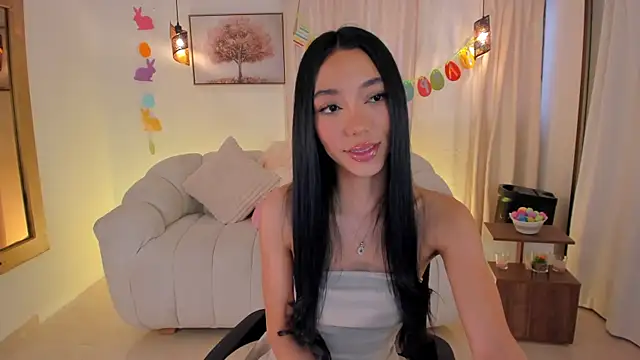 IsabellaLux  online show from April 3, 2026, 4:49 pm