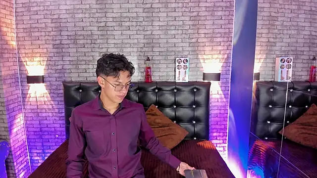 Lian Prince online show from March 12, 2026, 7:31 pm