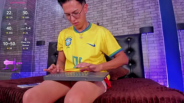 Lian Prince online show from March 13, 2026, 7:42 pm