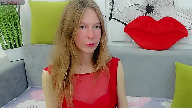 Snapshot of Mira_XOo chatting on June 1, 2026, 2:08 pm Mira XOo online show from June 1, 2026, 2:08 pm