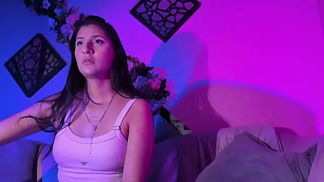 ZoeHills online show from March 5, 2026, 6:04 pm