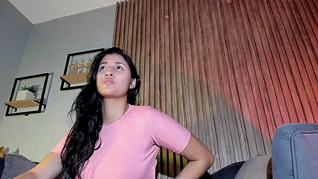 ZoeHills online show from March 10, 2026, 7:19 pm