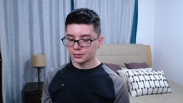 BlackFoXXX69 online show from May 4, 2026, 9:55 pm