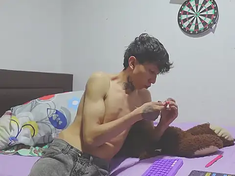 Trevordonson milf online show from March 12, 2026, 4:40 am