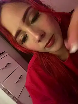 kisscherry8 online show from May 2, 2026, 5:23 am