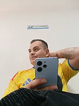 Edwin Q online show from June 11, 2026, 5:00 pm