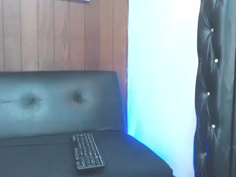Snapshot of Assly_Love chatting on May 9, 2026, 7:30 pm Assly Love online show from May 9, 2026, 7:30 pm