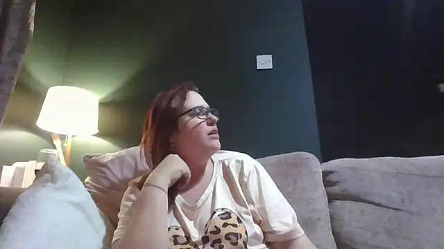 Curvy Clare online show from March 9, 2026, 7:29 pm