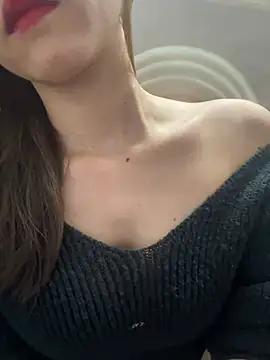 Snapshot of LingLing017 chatting on March 2, 2026, 10:44 am LingLing017 online show from March 2, 2026, 10:44 am