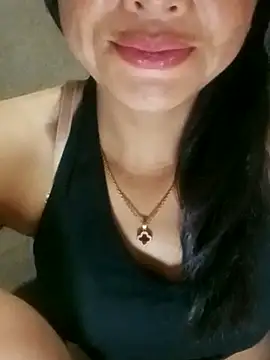 rinrin7700 online show from June 7, 2026, 8:34 pm