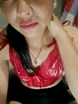 rinrin7700 online show from June 9, 2026, 10:32 pm